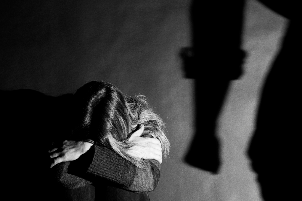 Lutte contre la violence à l’égard des femmes : entrée en vigueur de la législation européenne