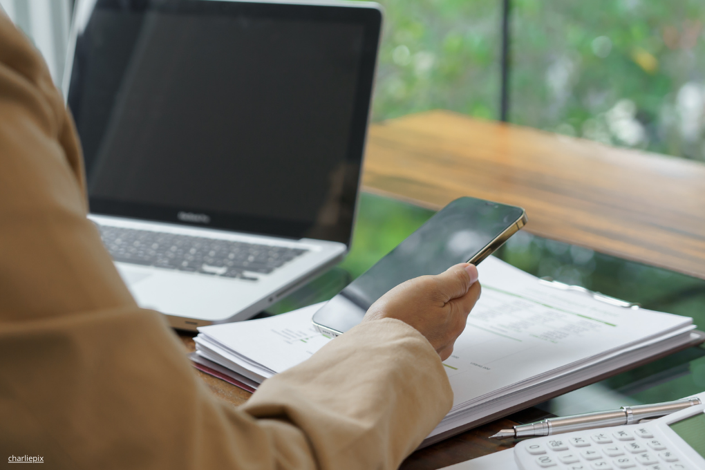 Il faut avoir au moins 16 ans pour accéder aux réseaux sociaux, selon les députés